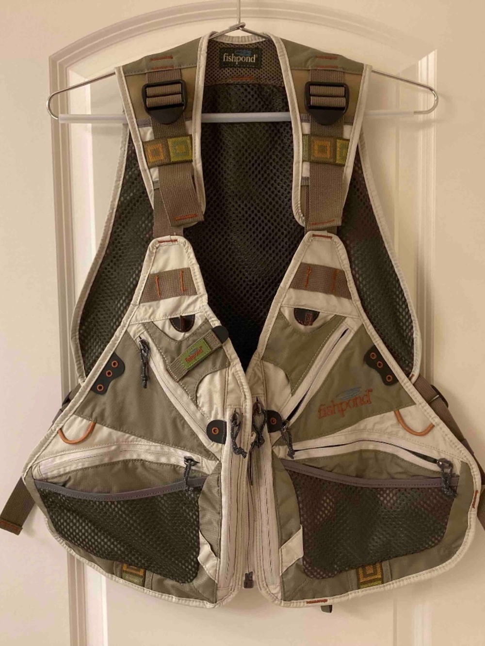 Fishpond fly fishing vest